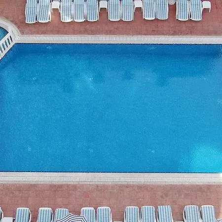 Huska Plaza Hotel